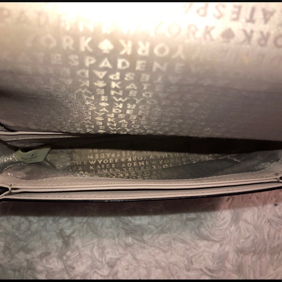 KATES SPADE crossbody purse ✨ - Picture 4 of 7